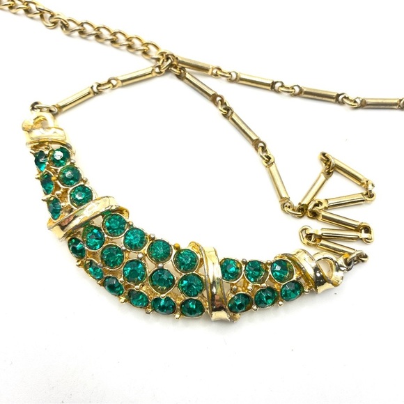 Vintage Green Rhinestone Gold Tone Choker Necklace - Picture 2 of 10